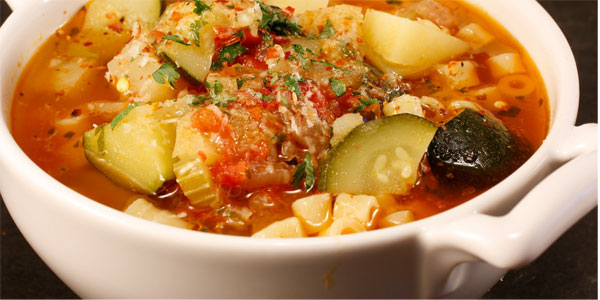 O ti manci sta minestra o t’abbii di sta finestra - Cucina di Sicilia